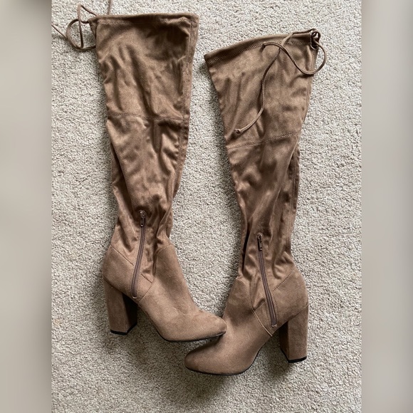 New Faryl RobinSofia Vegan Suede Knee-High Boots